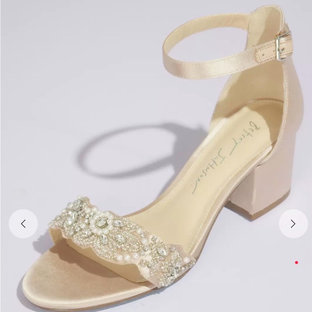 Elegant Pearl Embellished Beige Heels (Sbkriss)